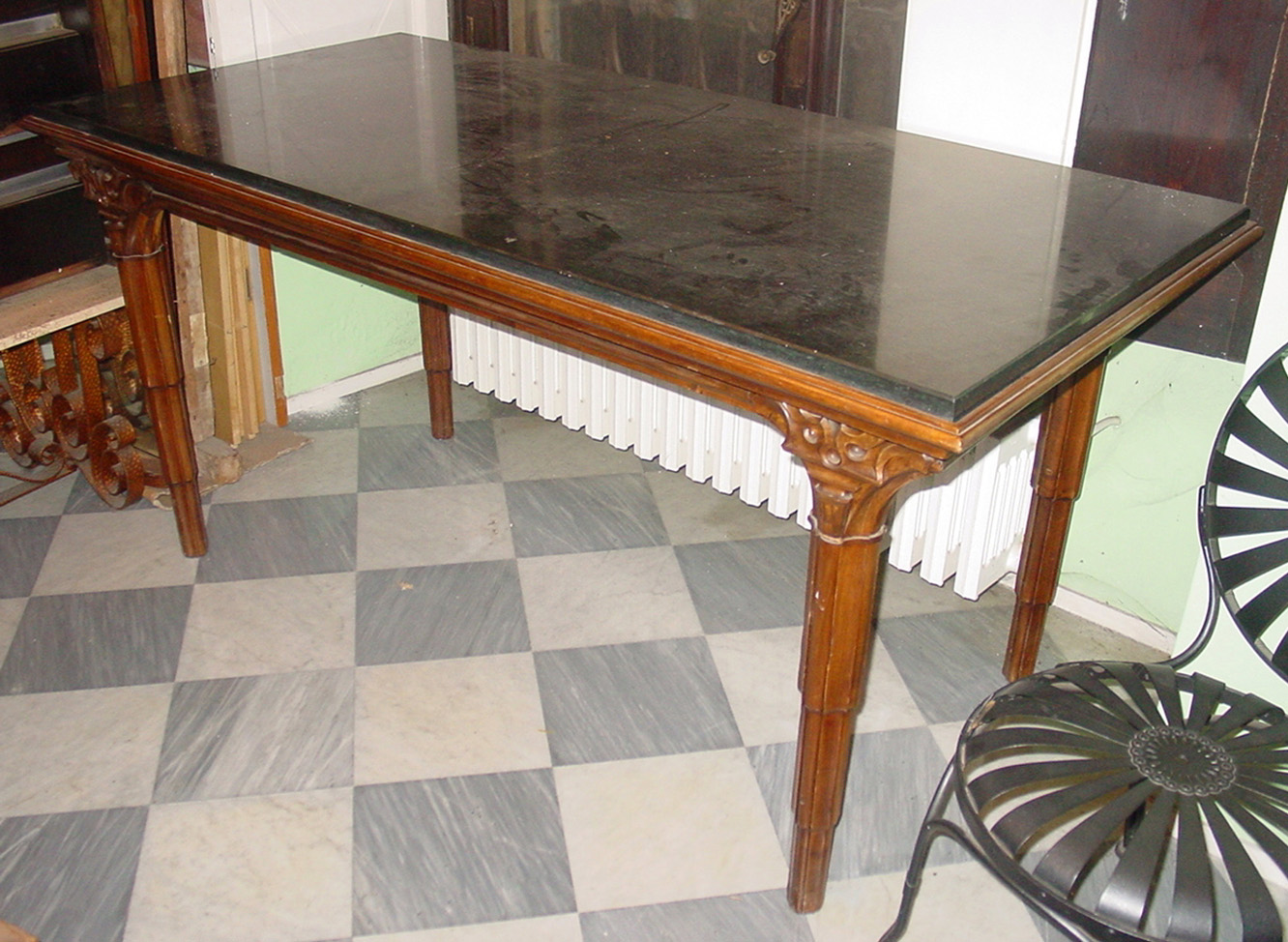 Tavolo Vintage Piano marmo nero del XX Secolo , Opera originale e disponibile - Robertaebasta® Art Gallery opere d’arte esclusive.